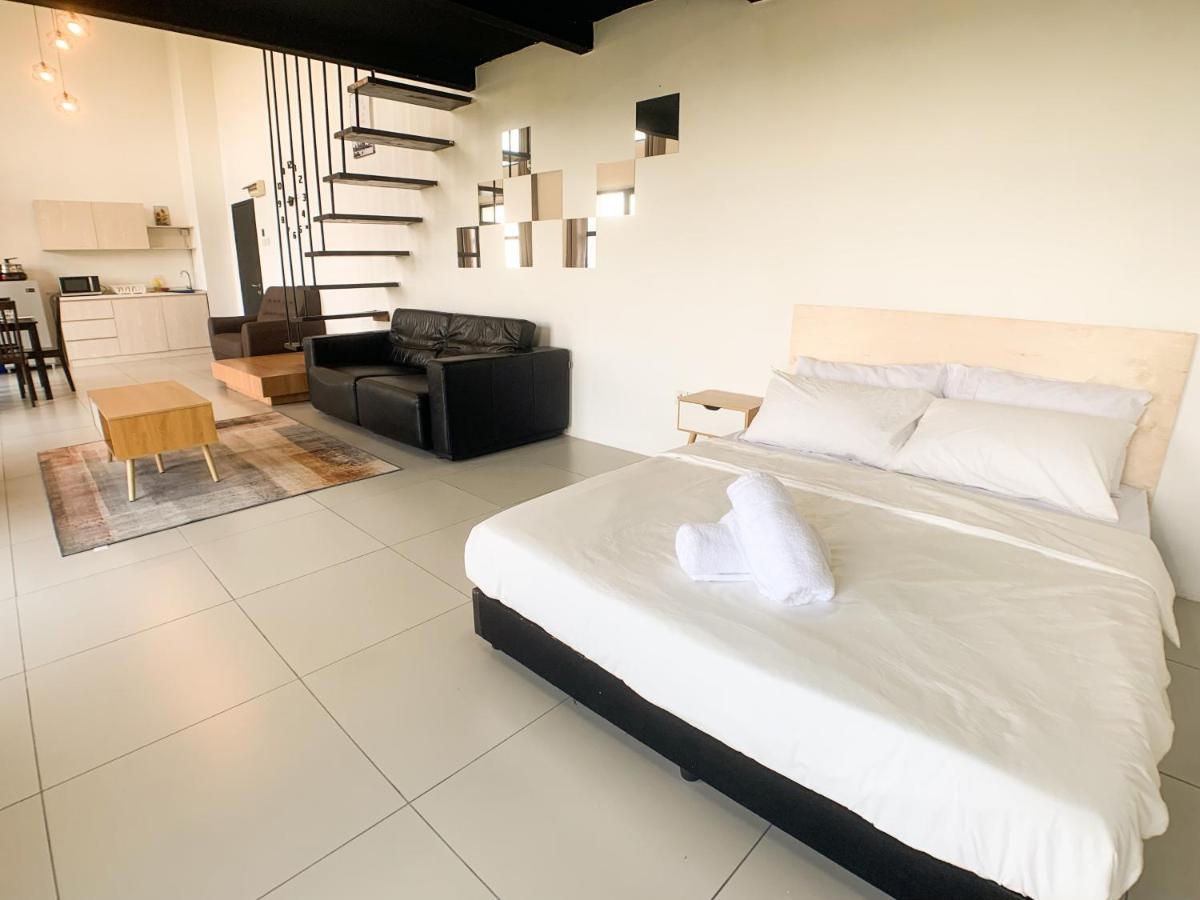 Ferienwohnung Colonial Loft Petaling Jaya Exterior foto
